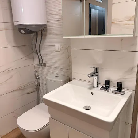 Danny Apartment 2 - Top Location - Frontex Welcome